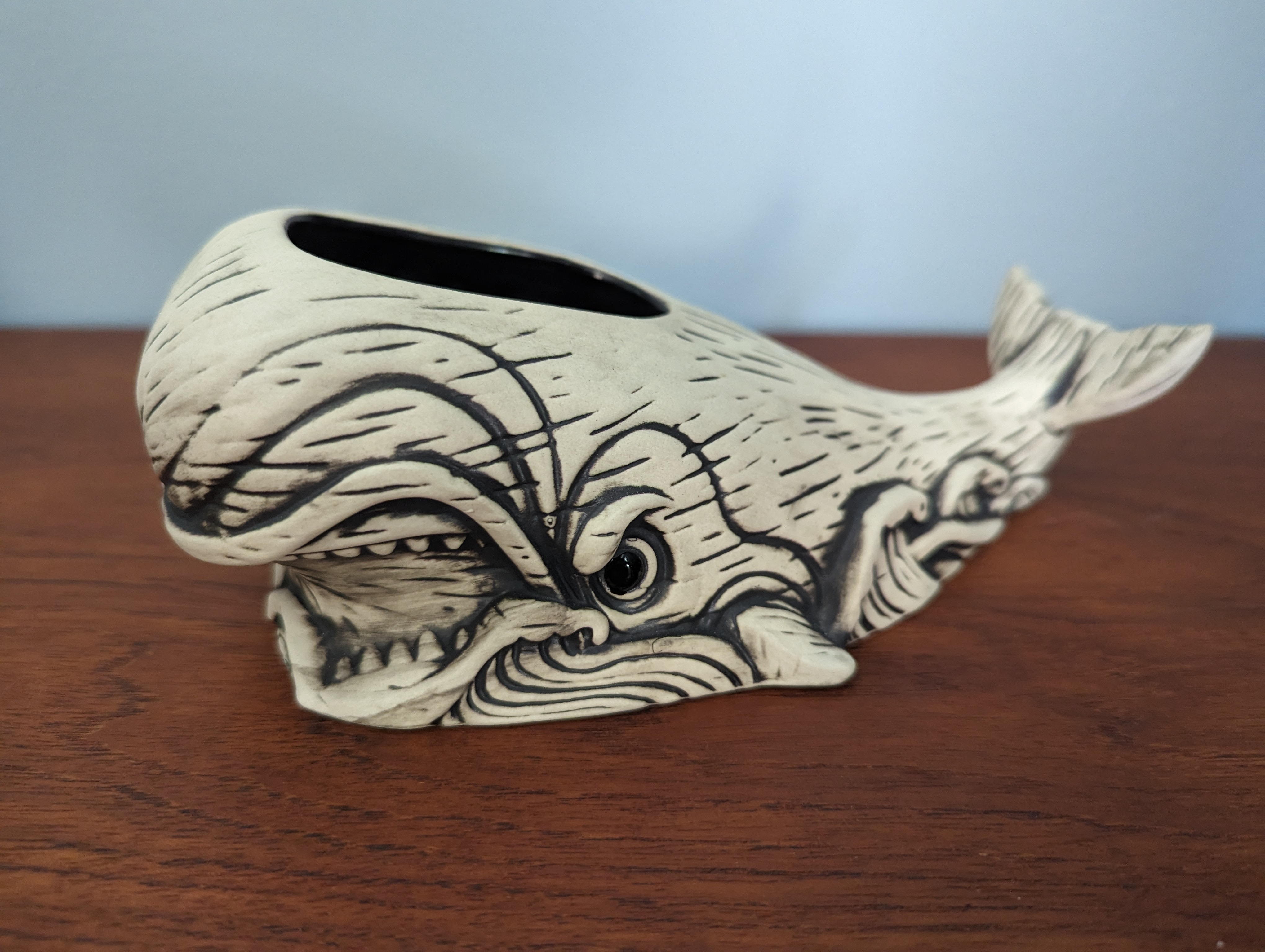 Monstro the Whale trader Sam’s tiki outlet mug limited first edition