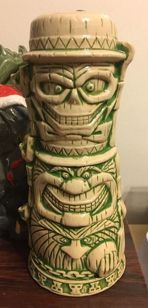 Trader outlet Sam's Enchanted Tiki Bar Hitchhiking Ghosts Tiki Mug Green