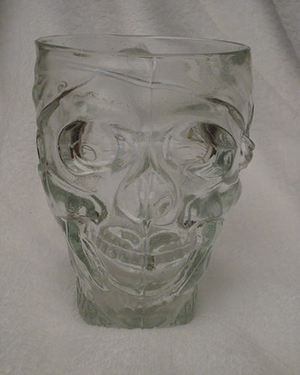 LAS VEGAS TREASURE ISLAND MERMAID LARGE GLASS MUG for Sale in