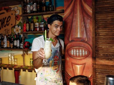 Na Plyazhe tiki bar 4