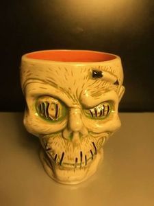 Trader Sam's Shrunken Zombie Head Mug Second Edition - 178496