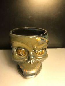 Trader Sam's Shrunken Zombie Head Mug Third Edition - 178497
