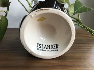 Islander Headhunter Mug - 143335