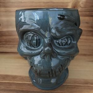 Trader Sam's Shrunken Zombie Head Mug First Edition - 154026
