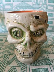 Trader Sam's Shrunken Zombie Head Mug Second Edition - 146077