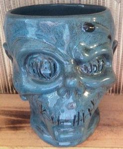 Trader Sam's Shrunken Zombie Head Mug First Edition - 82033