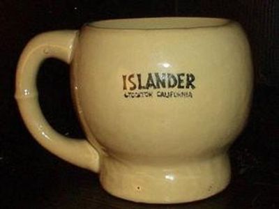 Islander Small Skull with Side Handle White - 956