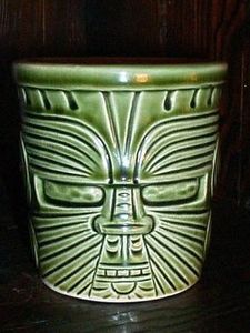Islander Maori Face Bucket Green - 1091