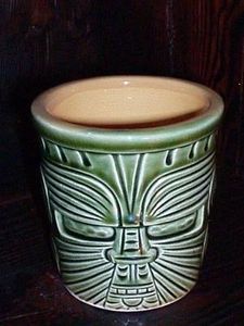 Islander Maori Face Bucket Green - 1092