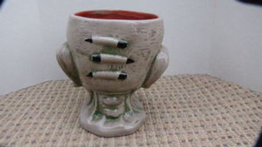 Trader Sam's Shrunken Zombie Head Mug Second Edition - 126240