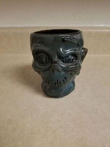 Trader Sam's Shrunken Zombie Head Mug First Edition - 182914