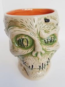 Trader Sam's Shrunken Zombie Head Mug Second Edition - 139431
