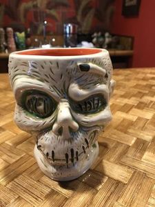 Trader Sam's Shrunken Zombie Head Mug Second Edition - 157275