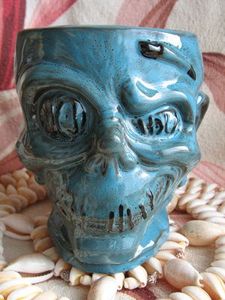 Trader Sam's Shrunken Zombie Head Mug First Edition - 81163