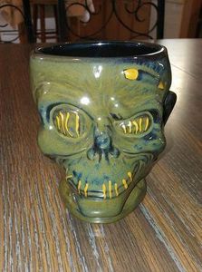 Trader Sam's Shrunken Zombie Head Mug Third Edition - 148208