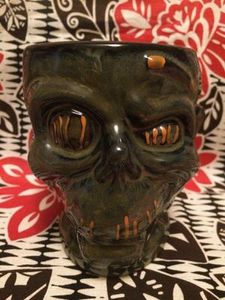 Trader Sam's Shrunken Zombie Head Mug Third Edition - 159894