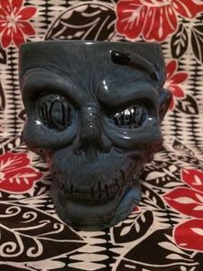 Trader Sam's Shrunken Zombie Head Mug First Edition - 156877