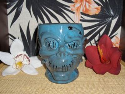 Trader Sam's Shrunken Zombie Head Mug First Edition - 120052