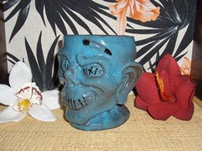 Trader Sam's Shrunken Zombie Head Mug First Edition - 120053