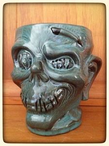 Trader Sam's Shrunken Zombie Head Mug First Edition - 92668