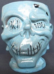 Trader Sam's Shrunken Zombie Head Mug First Edition - 101672