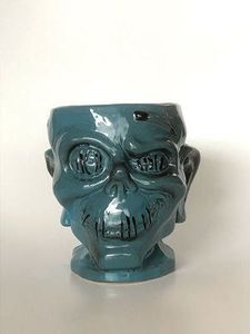 Trader Sam's Shrunken Zombie Head Mug First Edition - 183782